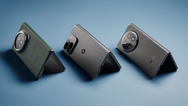 Смартфон Motorola Razr 50 Ultra и топ складных | DGL.RU