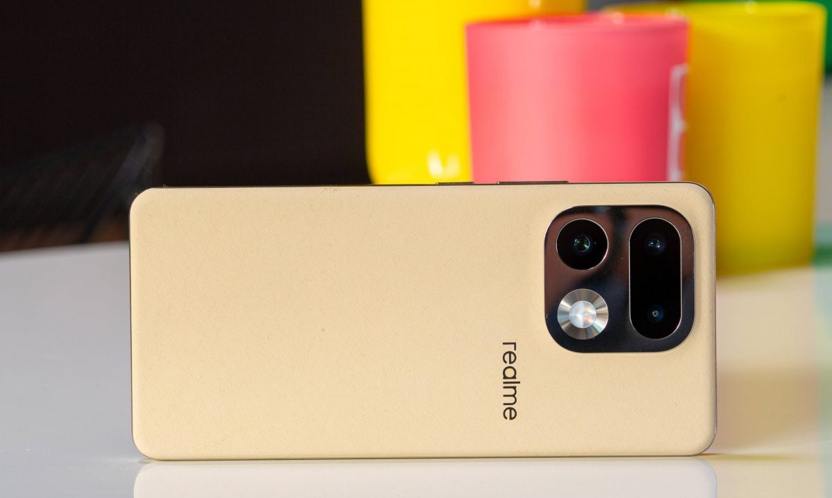 Смартфон Realme 16 Pro+: ставка на камеру | DGL.RU