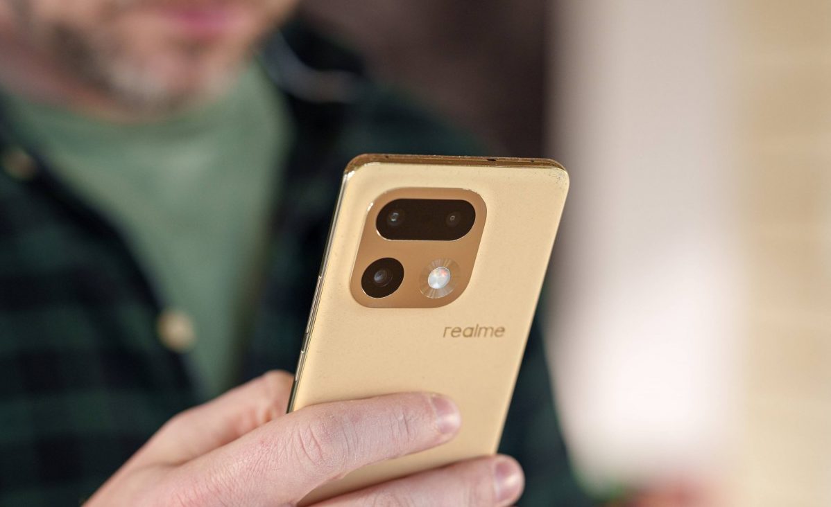 Смартфон Realme 16 Pro+: ставка на камеру | DGL.RU