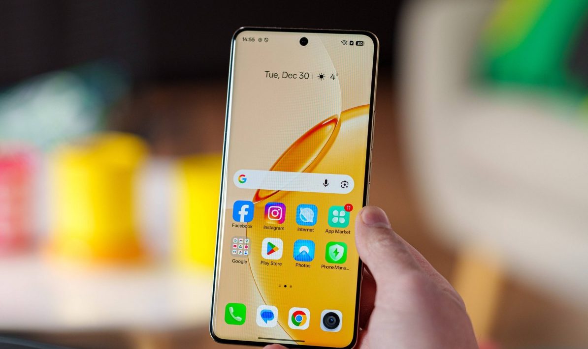 Смартфон Realme 16 Pro+: ставка на камеру | DGL.RU