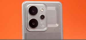 Распаковка Realme P4 Power: монстр автономности в обычном корпусе