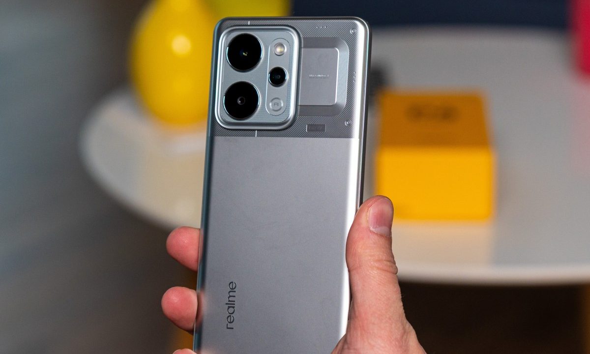 Распаковка Realme P4 Power: монстр автономности в обычном корпусе картинка Смартфон Realme P4 Power: гигантская батарея | DGL.RU