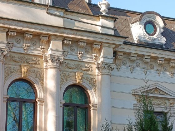 Смартфон Xiaomi Redmi Note 15 4G давит Galaxy | DGL.RU