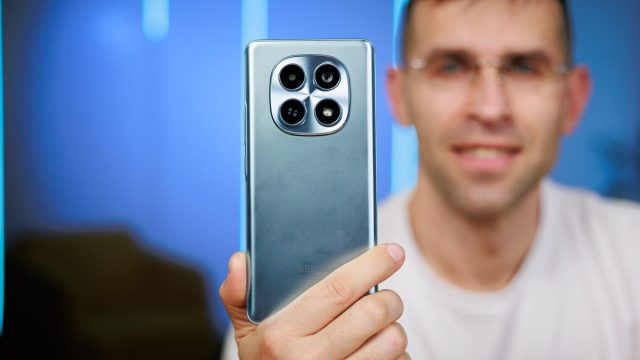 Смартфон Xiaomi Redmi Note 15 4G давит Galaxy | DGL.RU