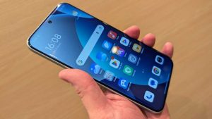 Обзор Xiaomi Redmi Note 15 Pro+ 5G: удивительно прочный телефон среднего класса 