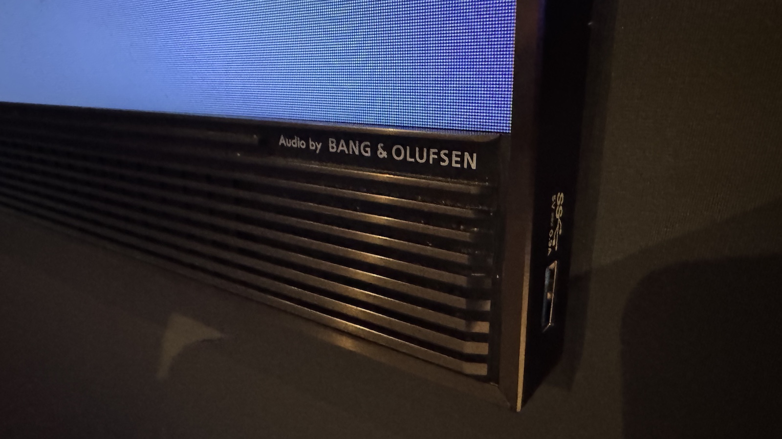 Обзор TCL X11L (85x11L): я серьезно впечатлен картинка Телевизор TCL X11L (2026): первый взгляд | DGL.RU