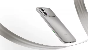 Толщина как у Galaxy S25, батарея на 6500 мАч, а цена в 4 раза ниже