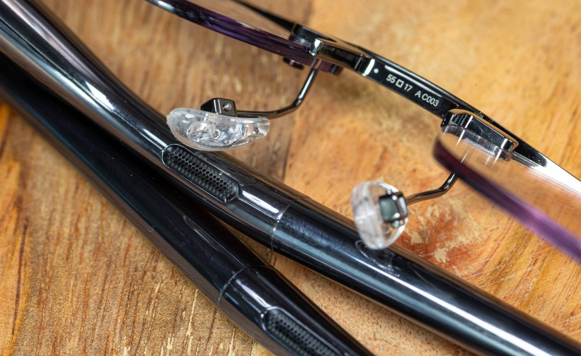 Обзор умных очков Xiaomi Mijia: стиль и звук картинка Умные аудиоочки Xiaomi Mijia для работы и звонков | DGL.RU