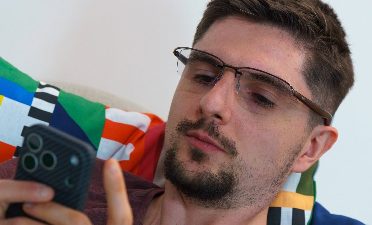 Обзор умных очков Xiaomi Mijia: стиль и звук картинка Умные аудиоочки Xiaomi Mijia для работы и звонков | DGL.RU