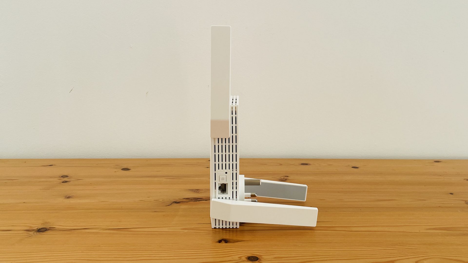 Усилитель TP-Link AXE5400: Wi-Fi 6E для дома | DGL.RU