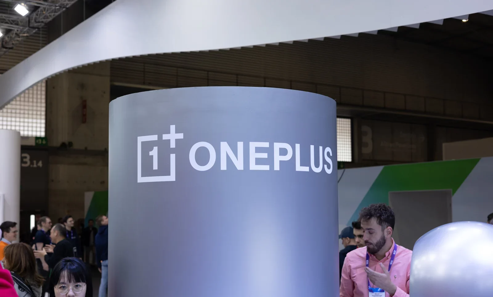 Вслед за ASUS и LG? В сети заговорили о закрытии OnePlus — бренд выступил с официальным ответом картинка Смартфоны OnePlus: банкротство и цены в РФ | DGL.RU