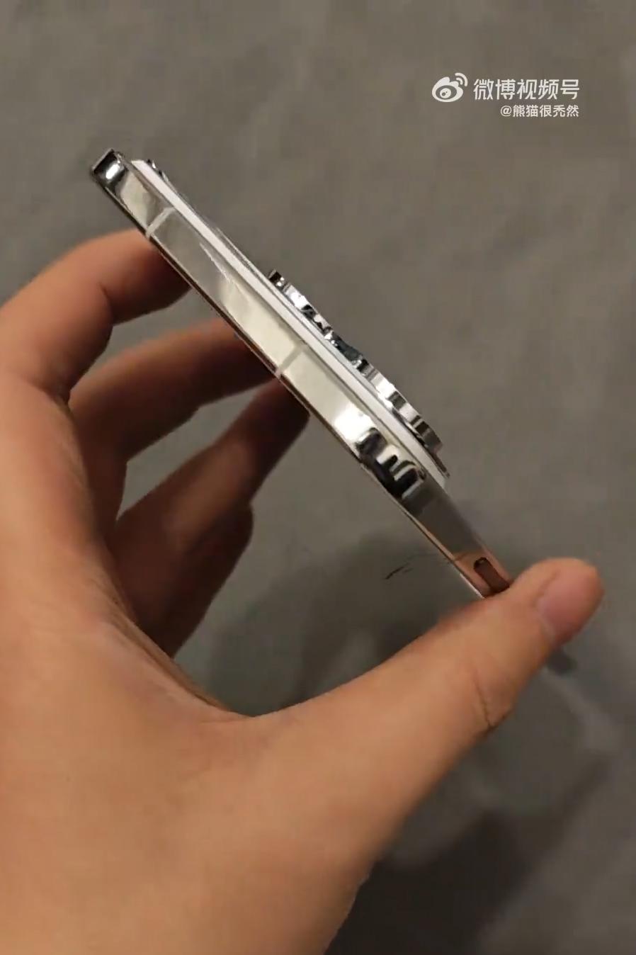 Xiaomi испугалась провала Apple и отменила свой самый тонкий смартфон картинка Каким мог быть отмененный смартфон Xiaomi 17 Air | DGL.RU