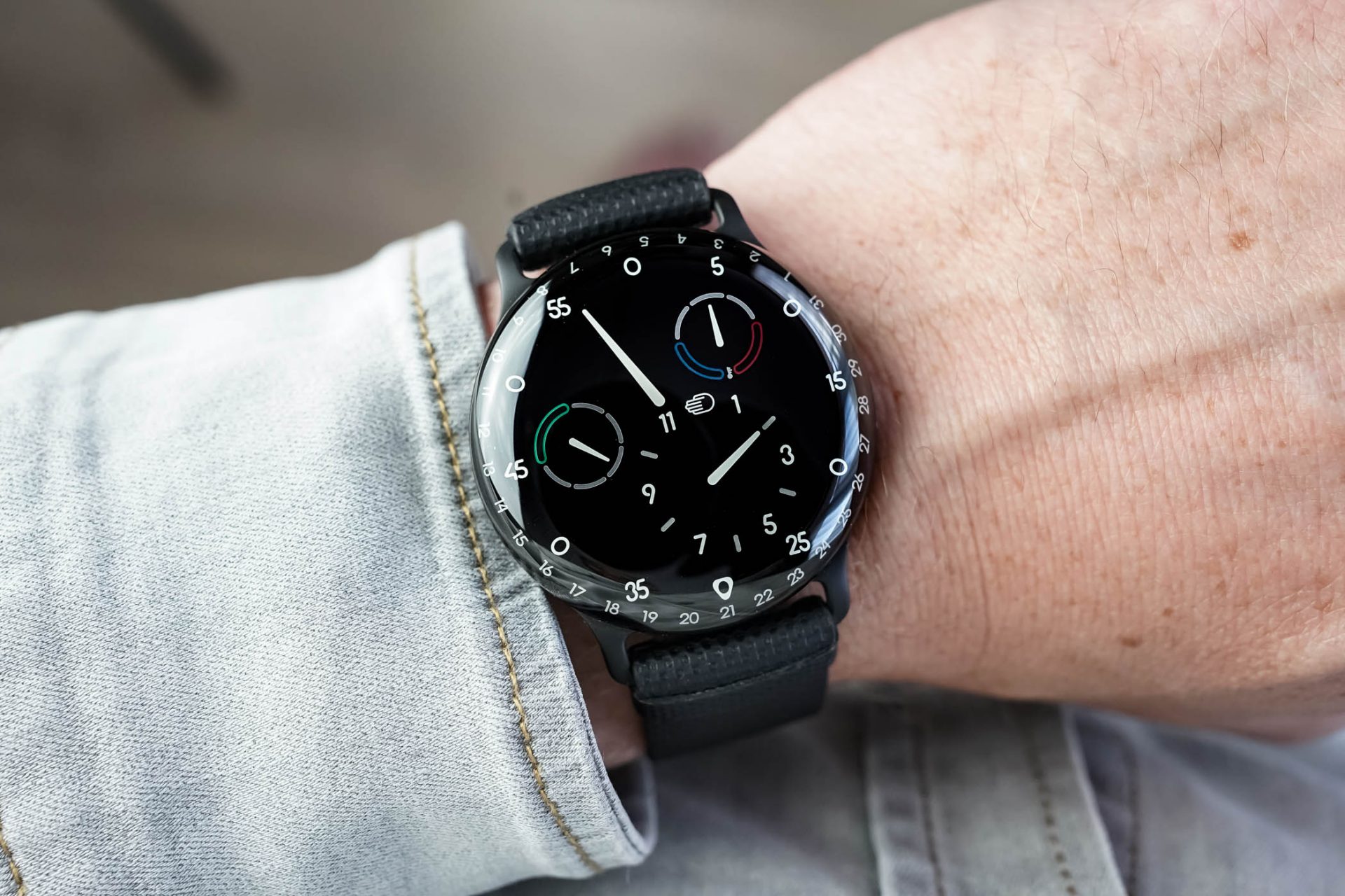 Обзор Ressence Type 3 BB2: часы с маслом вместо стрелок