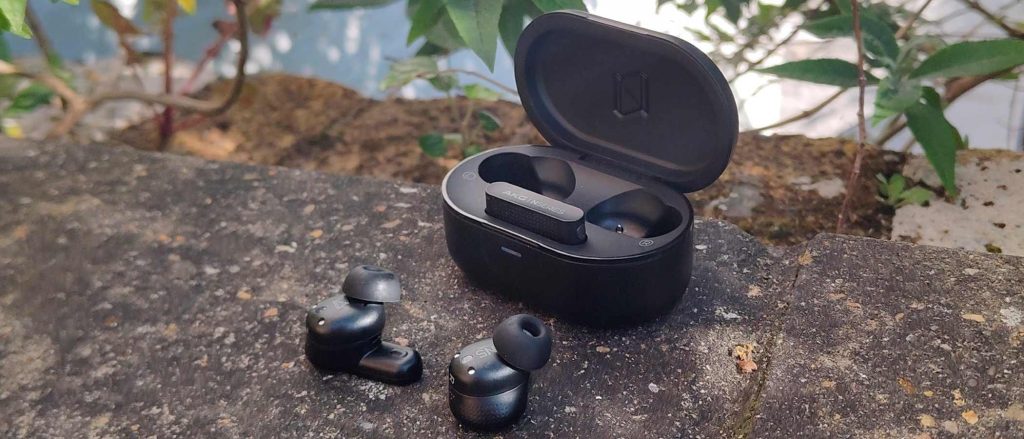 Обзор AKG N5 — наушники с отличным звуком и шумоподавлением