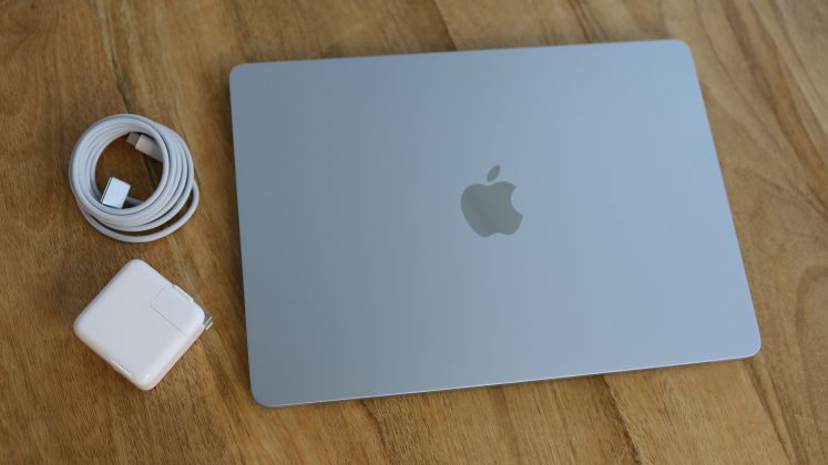 MacBook Air 13-inch (M4)