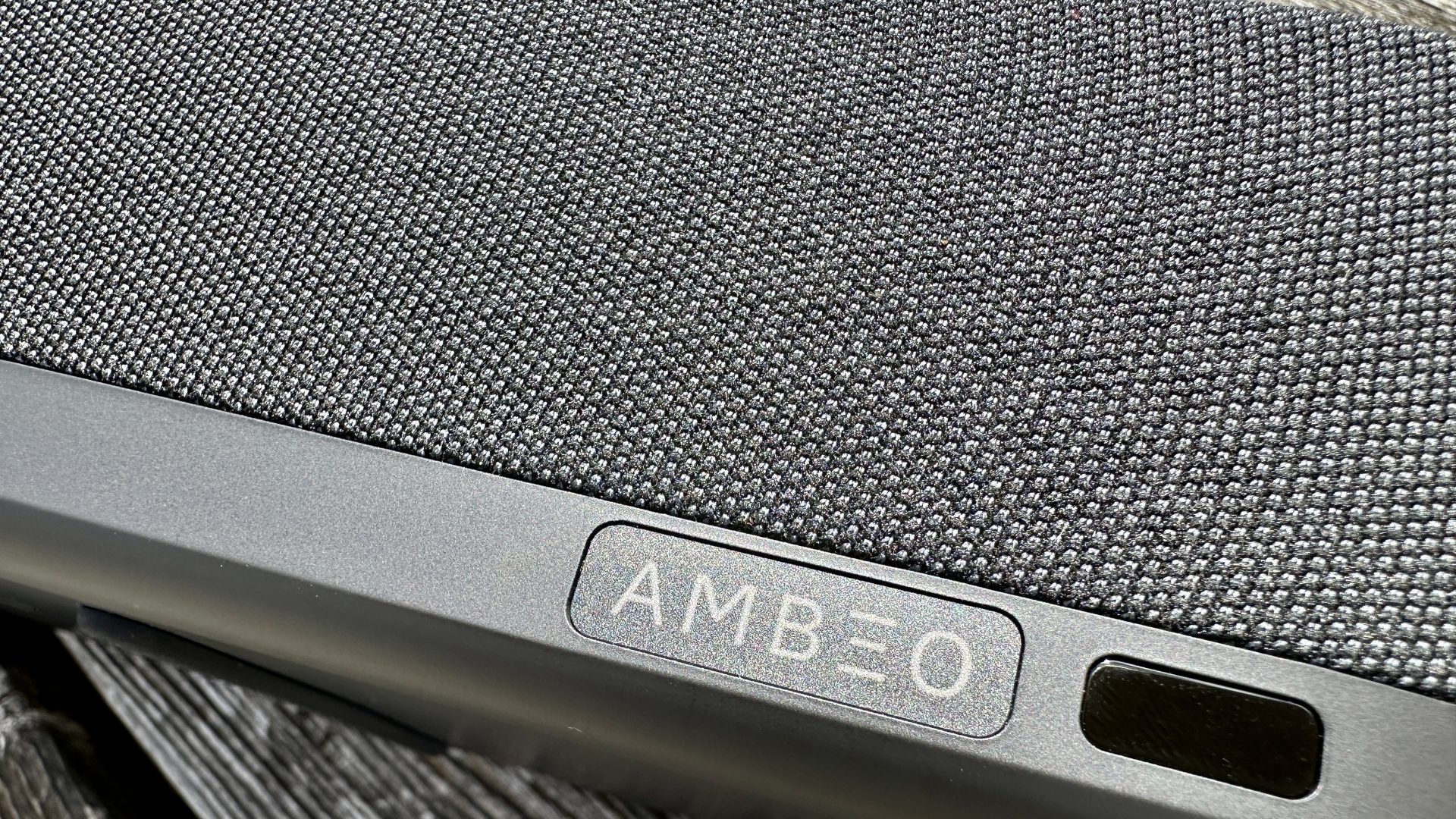 Обзор Sennheiser Ambeo Mini — компактный мощный саундбар картинка Sennheiser Ambeo Mini