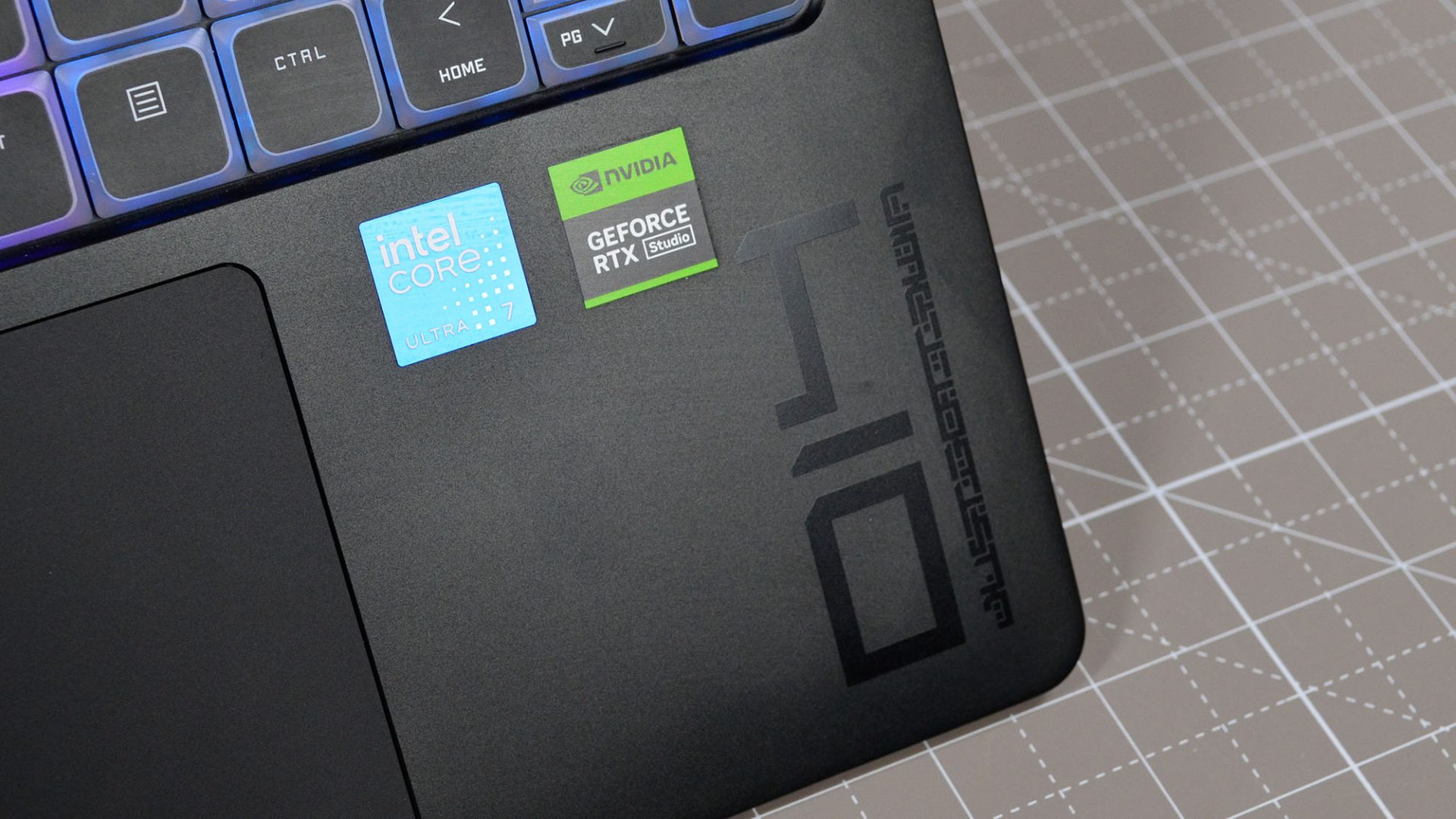 HP Omen Transcend 14