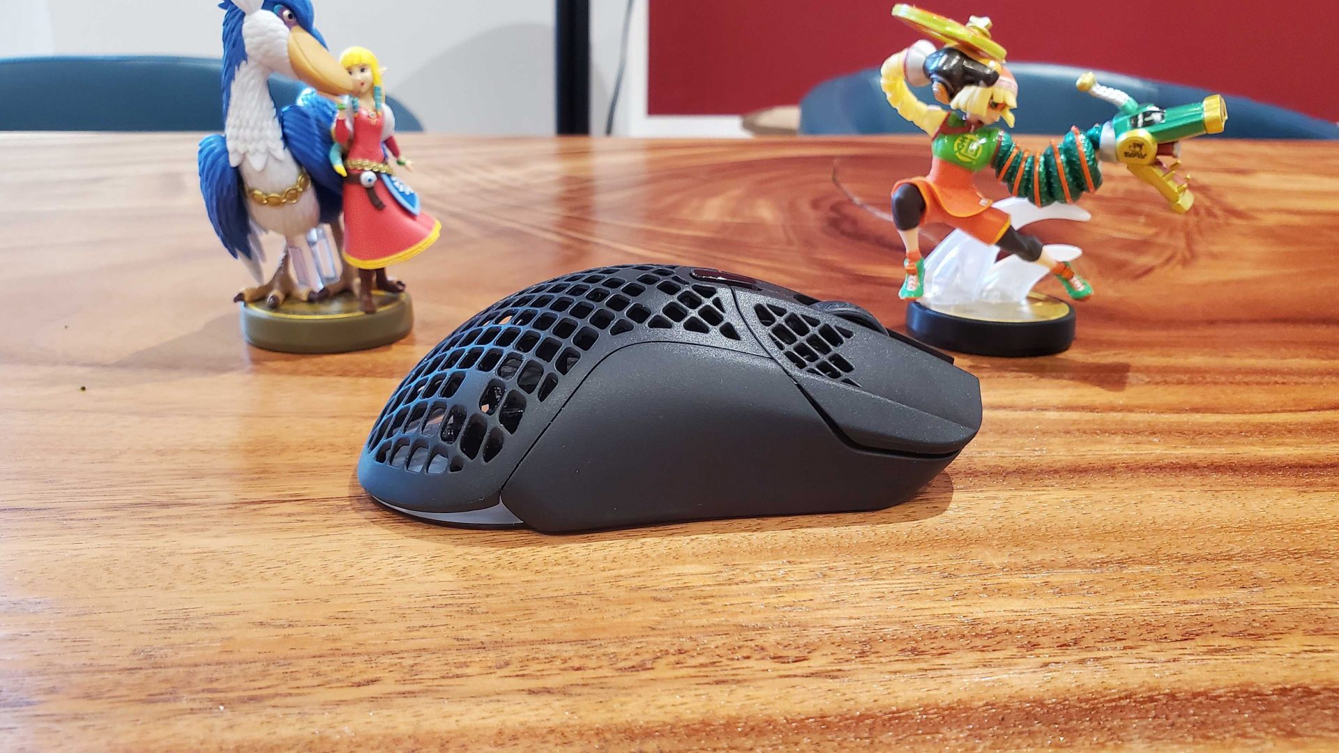 SteelSeries Aerox 5 Wireless