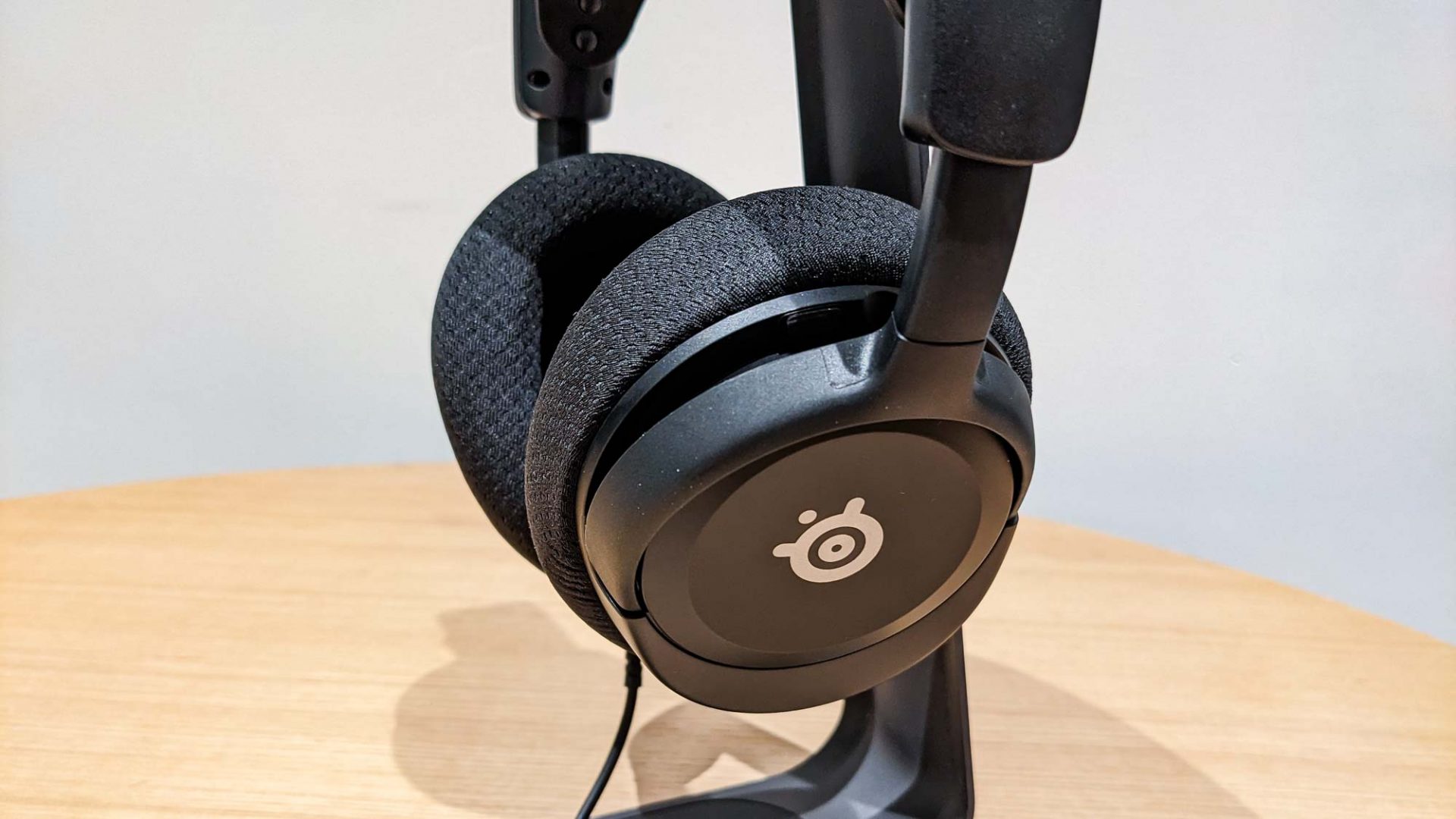 SteelSeries Arctis Nova 1