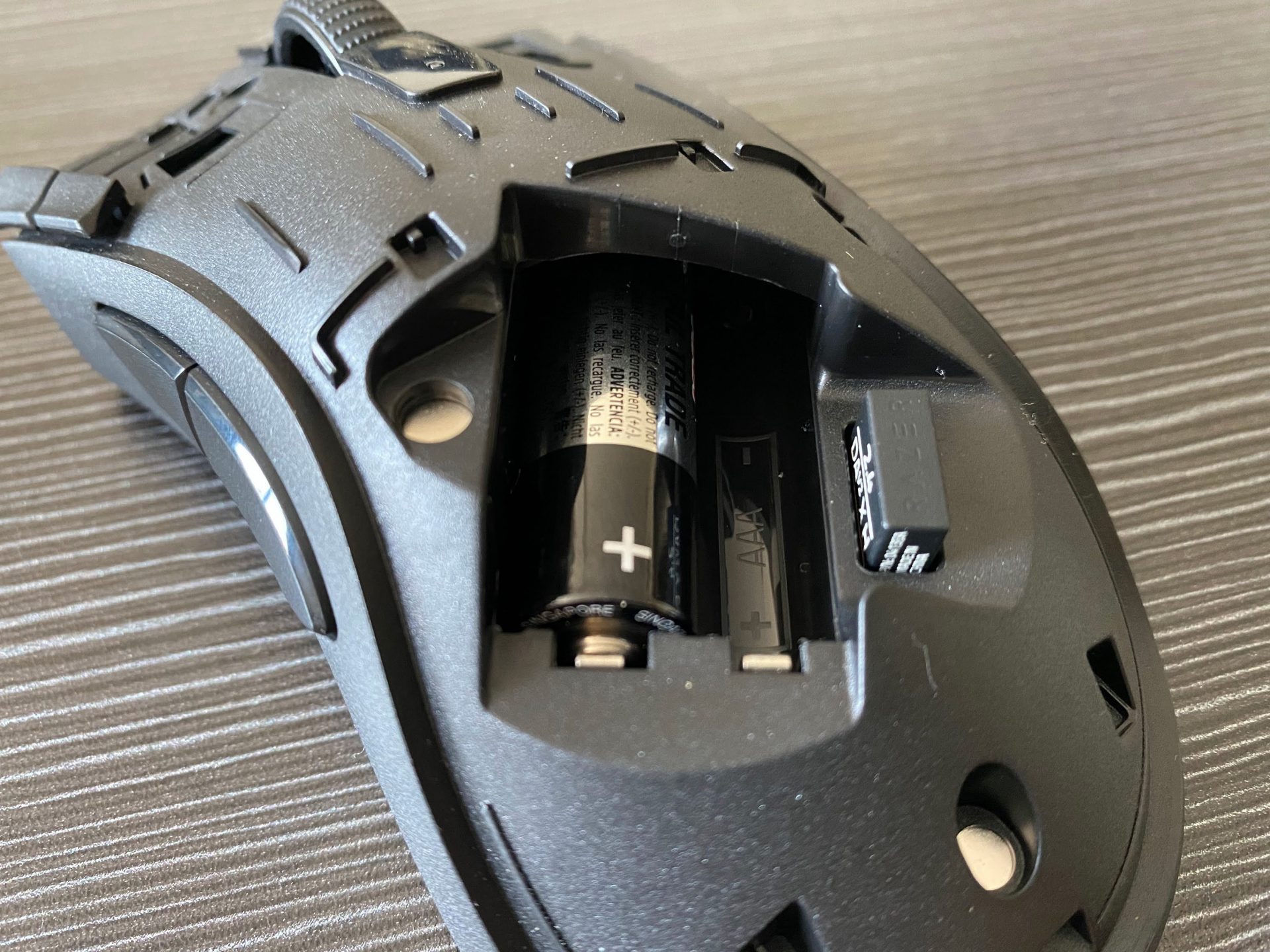 Обзор Razer DeathAdder V2 X HyperSpeed: беспроводная мышь картинка Razer DeathAdder V2 X HyperSpeed