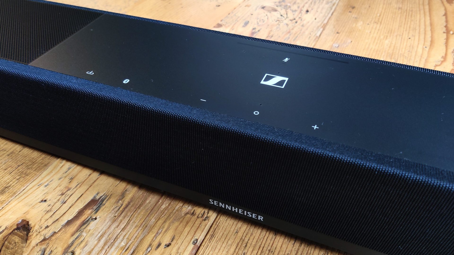 Sennheiser Ambeo Soundbar Plus