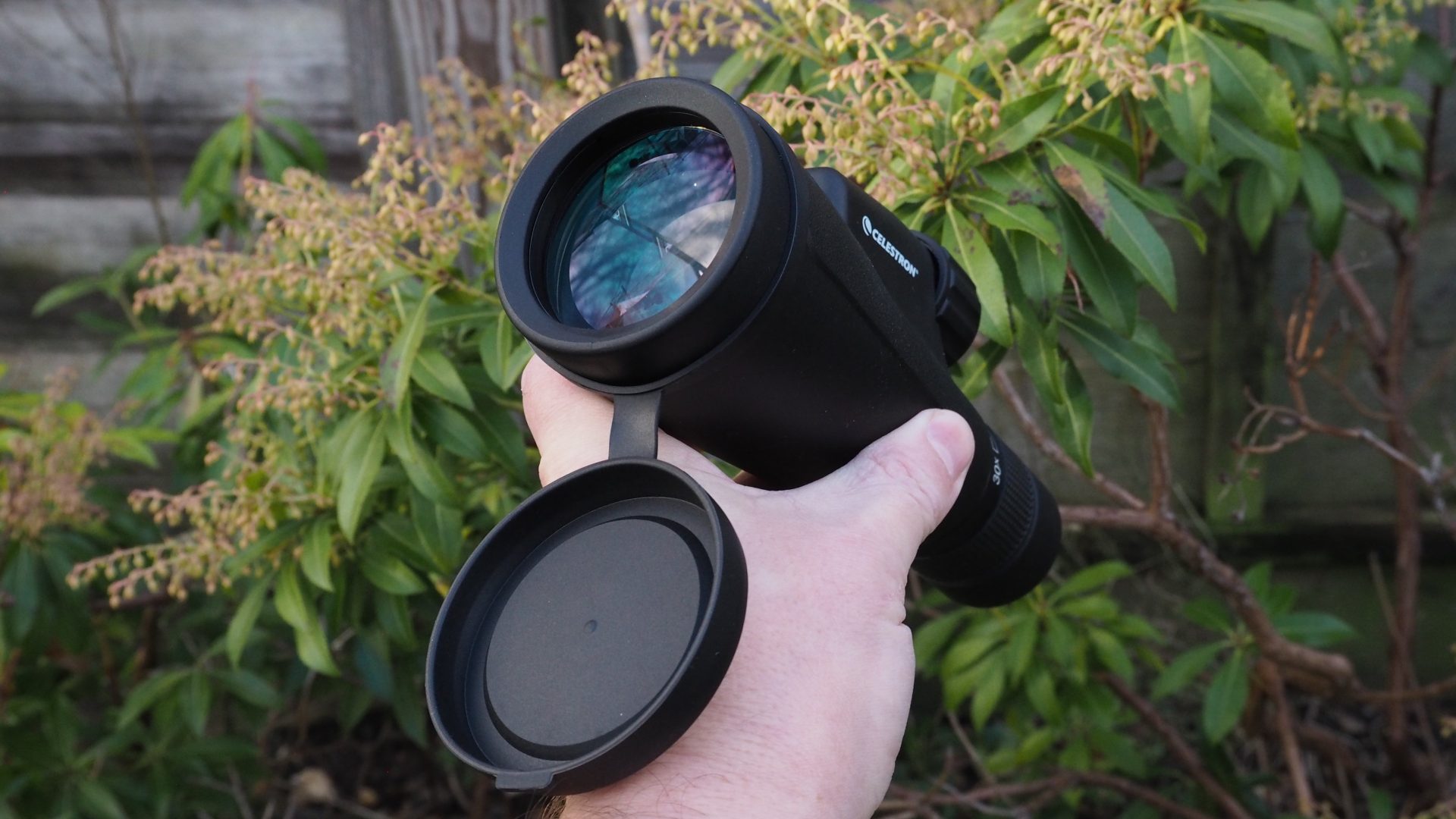 Celestron Outland X 10-30x50