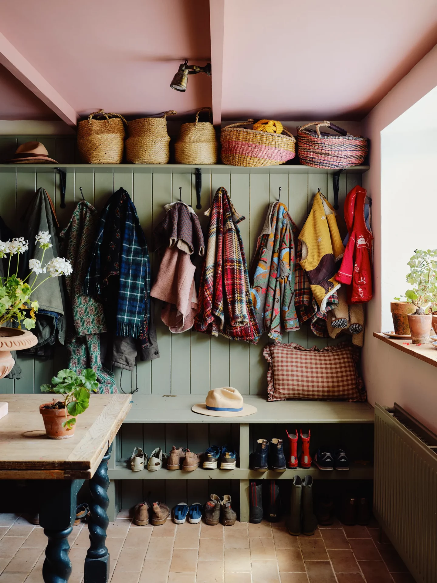 Дизайн интерьера: 31 идея для розовых стен | DGL.RU