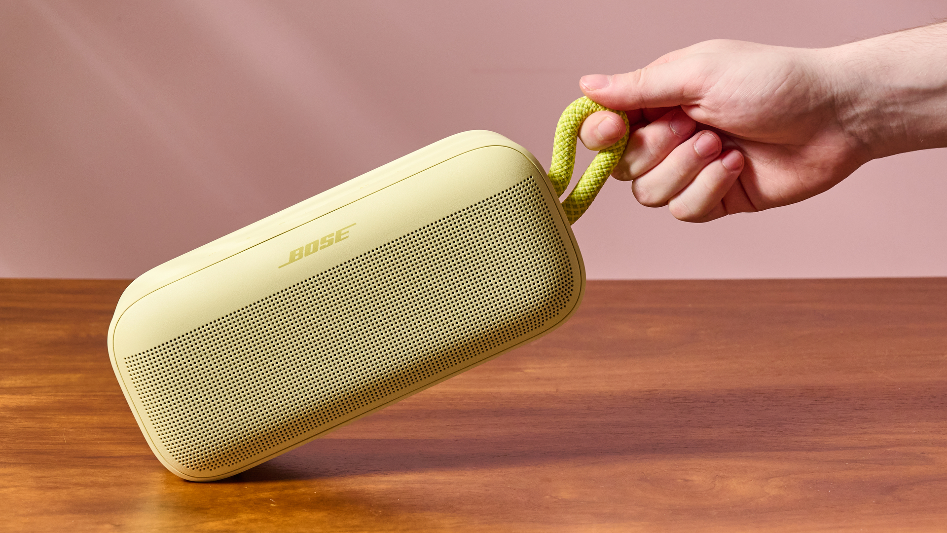 Лучшие Bluetooth-колонки в 2026 году: рейтинг топ-моделей