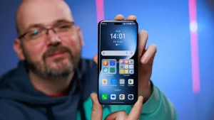 Apple и Samsung слишком расслабились: Honor готов выкинуть их с пьедестала