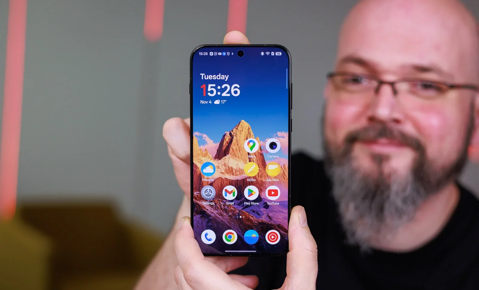 iPhone 18 Pro Max: наконец-то 5000 мАч, но догонять сложно | DGL.RU