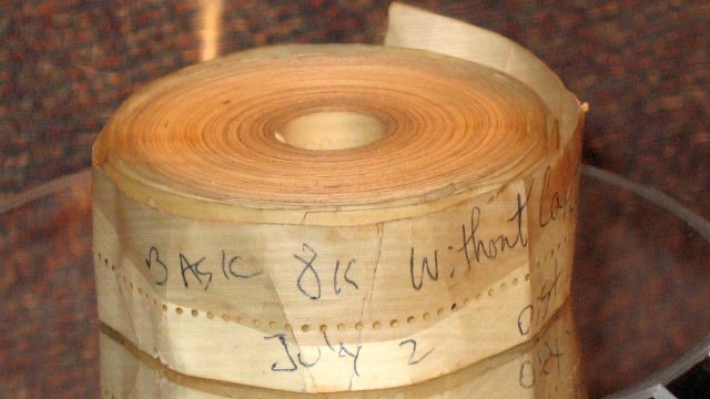 Билл Гейтс и его борьба с пиратством в 1976 | DGL.RU