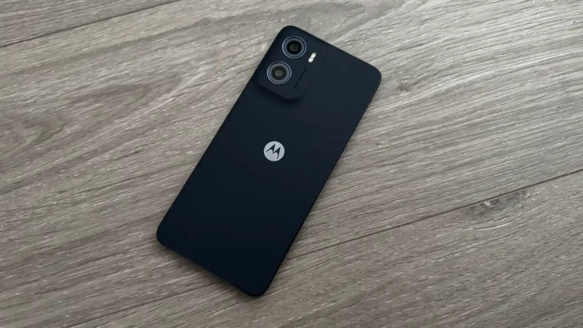 Бюджетные смартфоны 2026 — топ моделей | DGL.RU