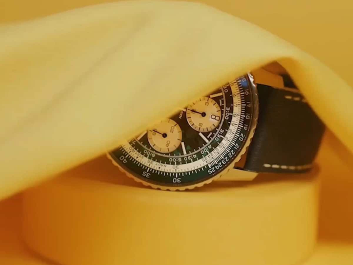 Часы Breitling Navitimer Aston Martin F1 из титана | DGL.RU