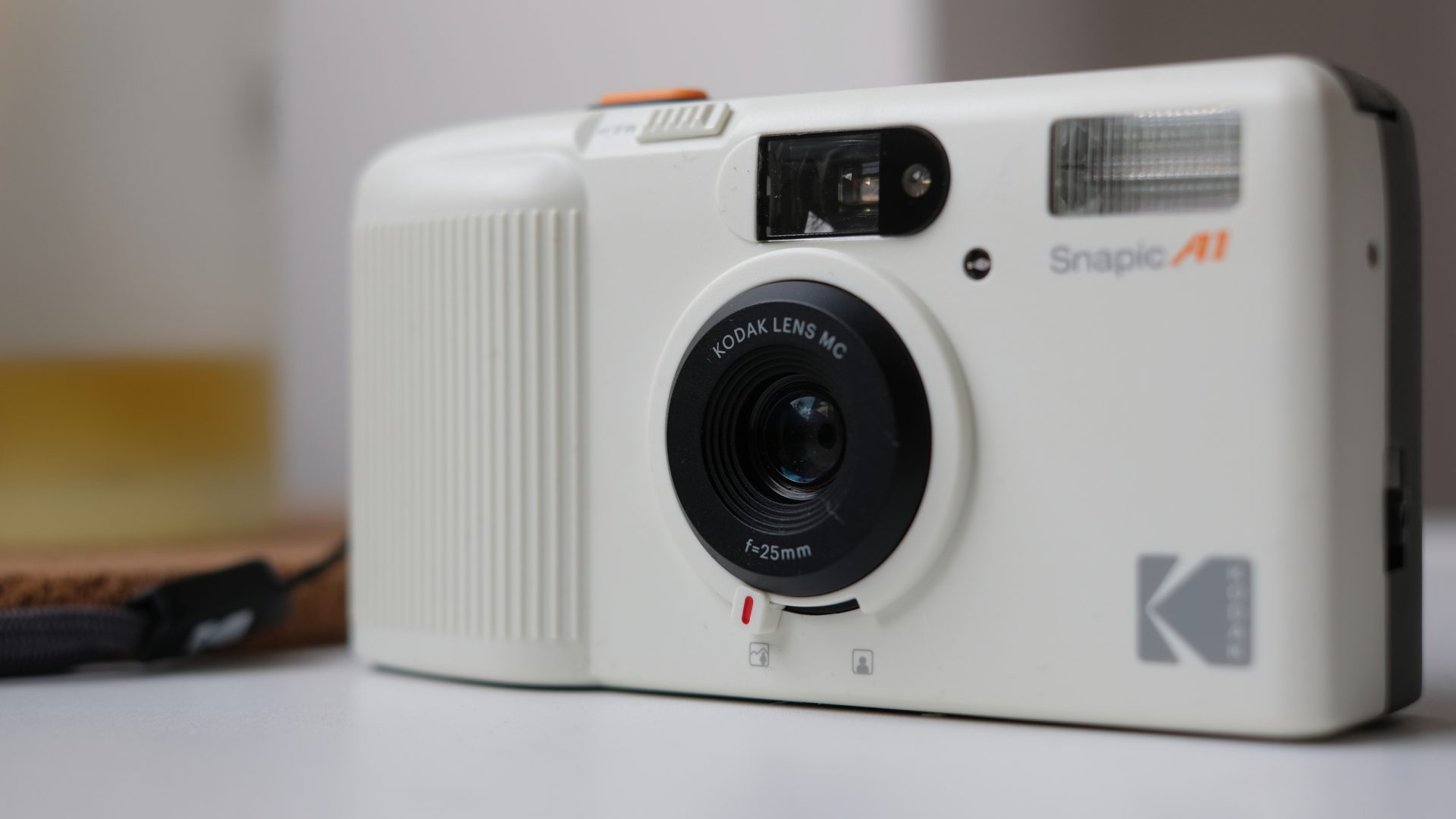 Фотоаппарат Kodak Snapic A1: плата за удобство | DGL.RU