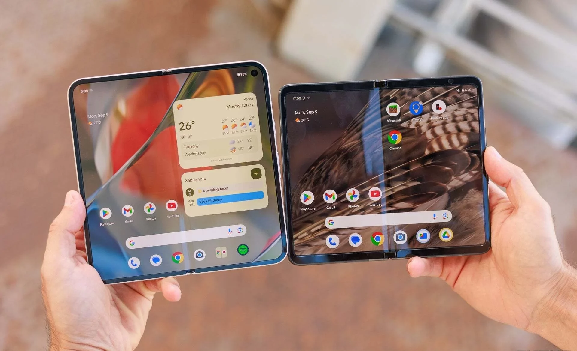 Смартфон iPhone Fold: экран станет прочнее | DGL.RU