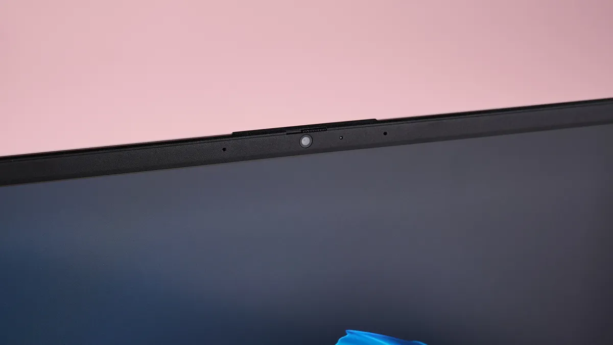 Обзор ноутбука HP Laptop 14: элегантный, но бесполезный картинка HP Laptop 14