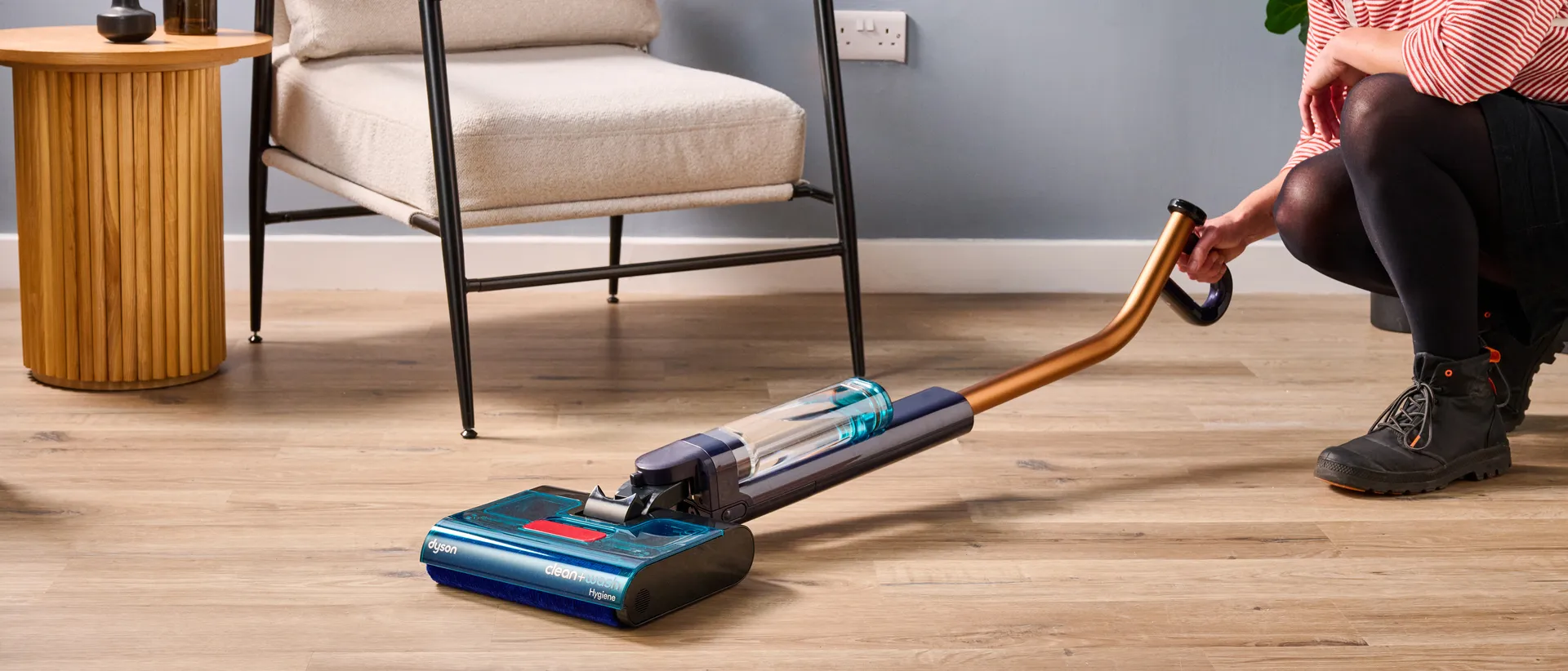 Обзор моющего пылесоса Dyson Clean+Wash Hygiene: отлично моет, но заставляет плакать кошелек