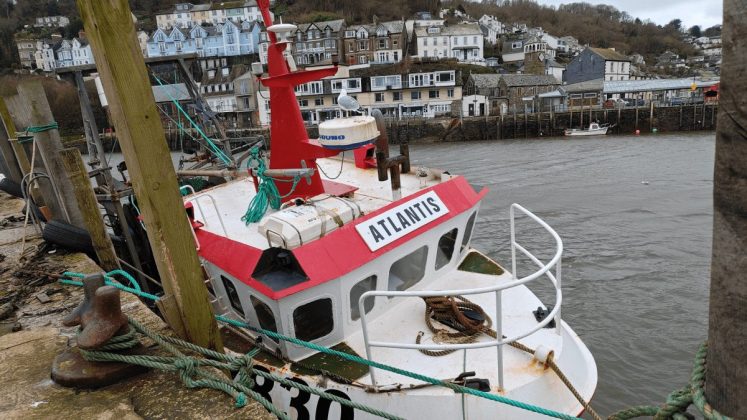 Игровой смартфон Redmagic 11 Air для игр в дороге | DGL.RU