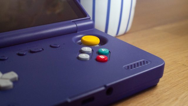 Портативная консоль TrimUI Flap X1: компактный гаджет на каждый день | DGL.RU