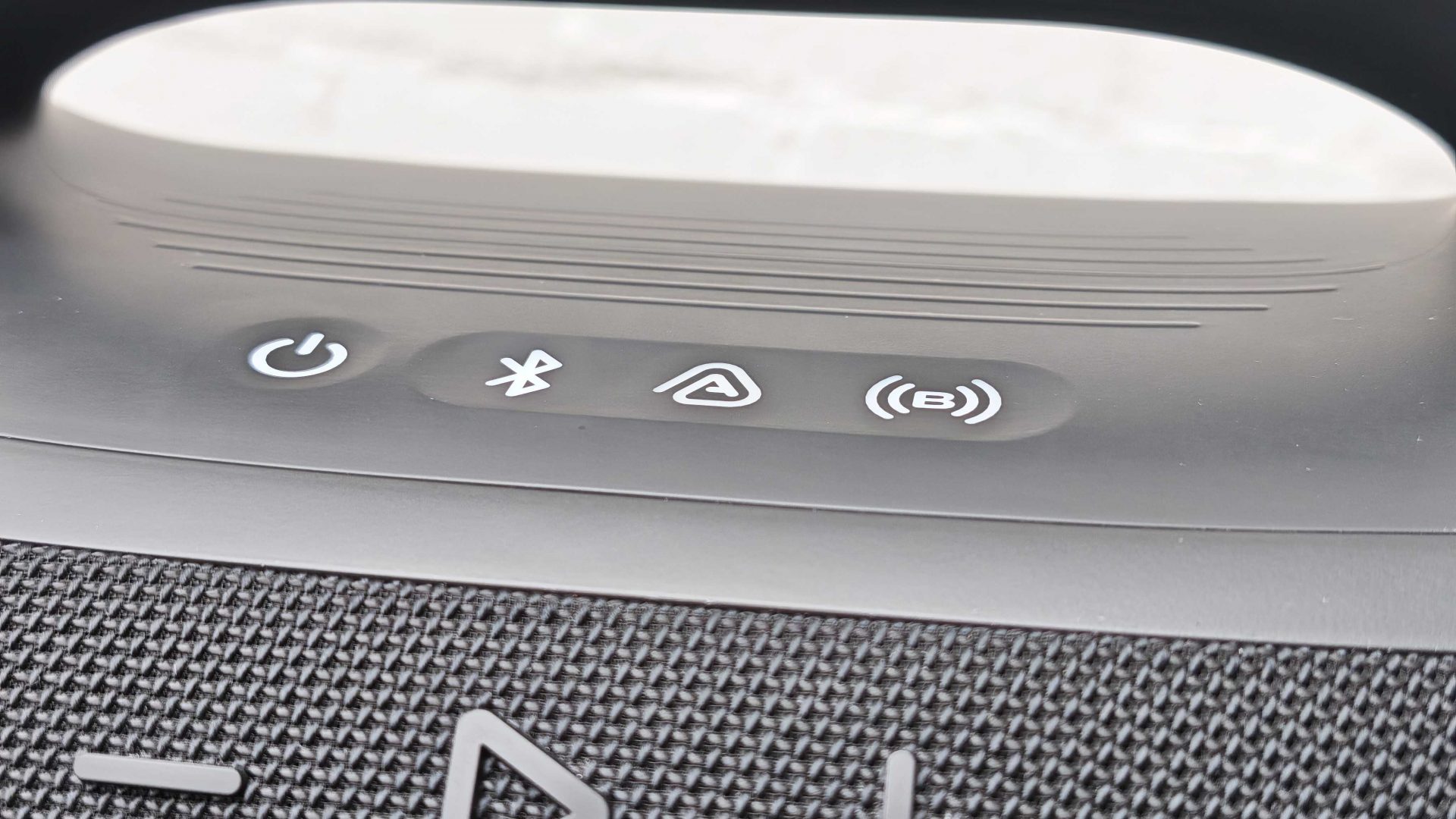 Колонка JBL Boombox 4 для дома и улицы | DGL.RU