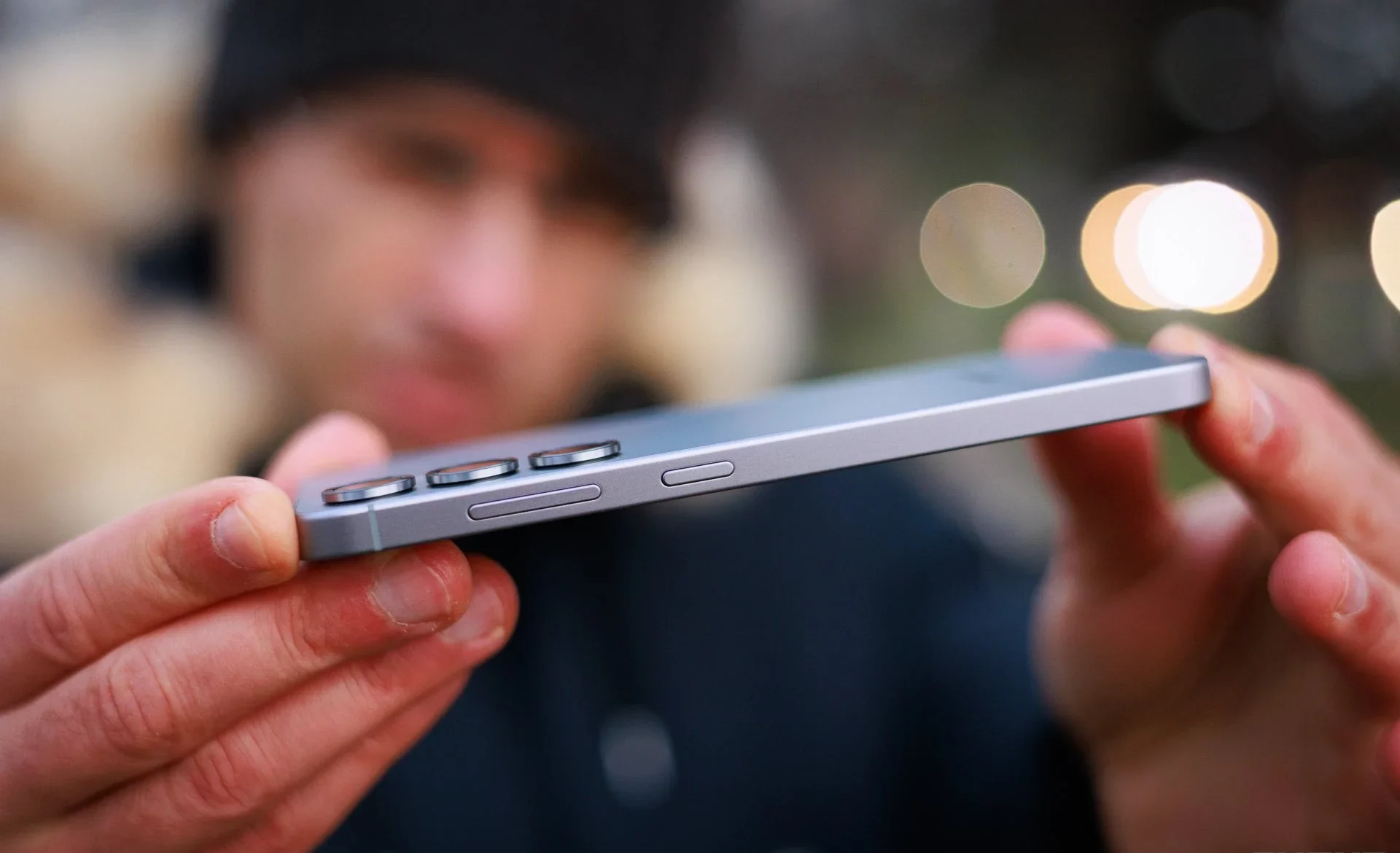 Смартфоны Galaxy S25 и Galaxy Z Flip 7: сравнение | DGL.RU