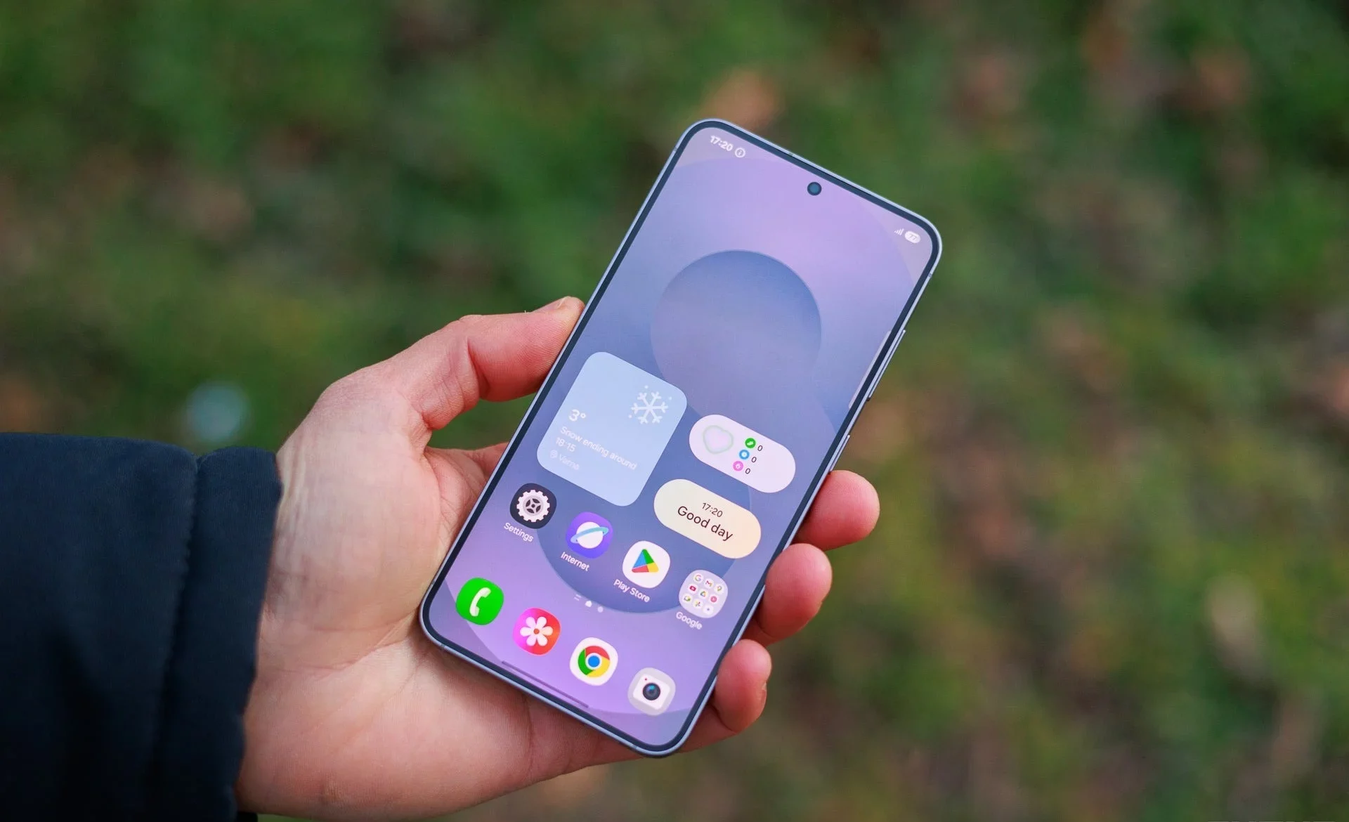 Смартфоны Galaxy S25 и Galaxy Z Flip 7: сравнение | DGL.RU