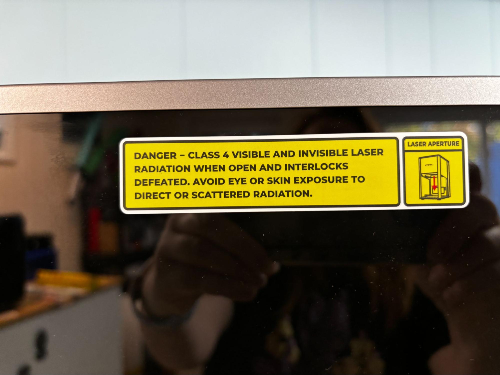 Лазерный станок xTool F2 Ultra: гравировка металла | DGL.RU