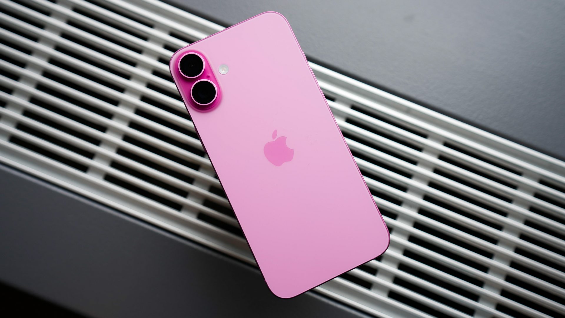 Лучшие iPhone в 2026 году: какой смартфон Apple выбрать картинка Лучшие iPhone 2026 года: рейтинг моделей | DGL.RU