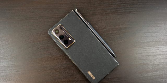 Смартфон Honor Magic V3: загадки нового стилуса | DGL.RU