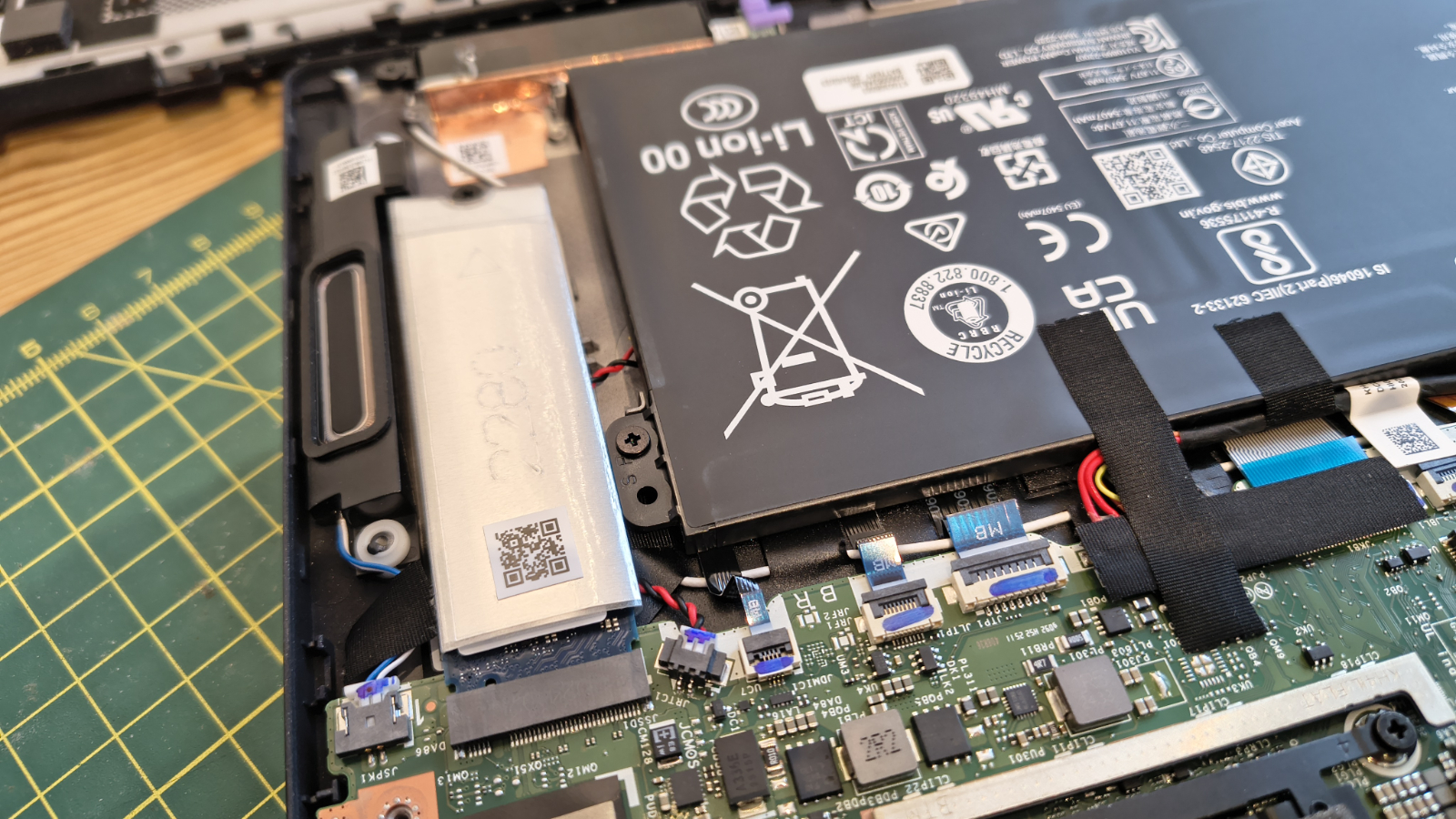 Ноутбук Acer TravelMate P6 14 AI и автономность | DGL.RU