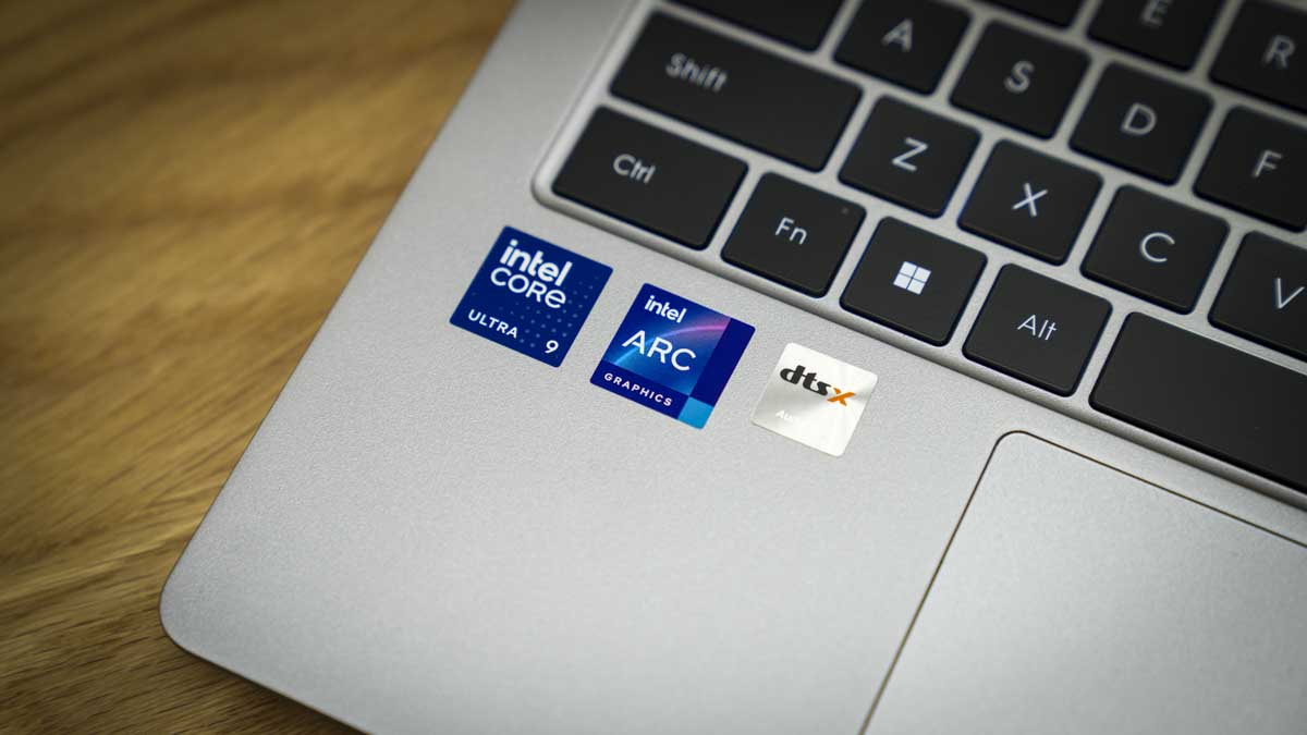 Обзор GeekBook X14 Pro — один из самых легких ноутбуков картинка Ноутбук GEEKOM GeekBook X14 Pro с OLED | DGL.RU