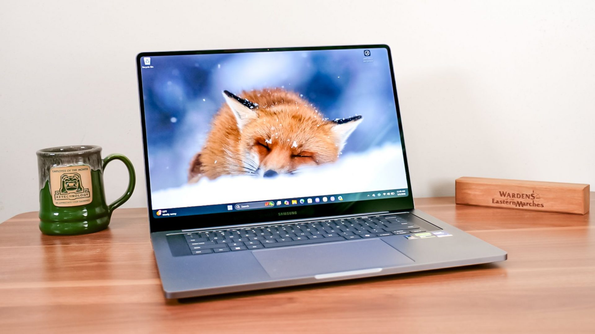 Обзор Galaxy Book6 Ultra: Samsung создала конкурента MacBook картинка Ноутбук Samsung Galaxy Book6 Ultra | DGL.RU