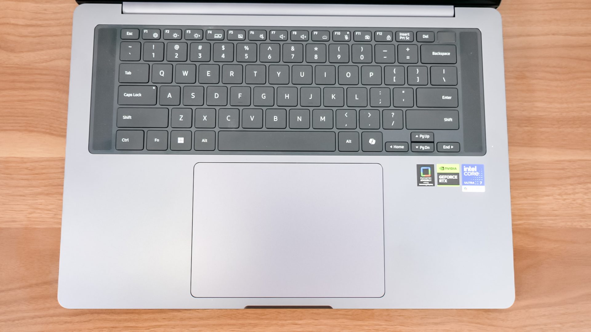 Обзор Galaxy Book6 Ultra: Samsung создала конкурента MacBook картинка Ноутбук Samsung Galaxy Book6 Ultra | DGL.RU