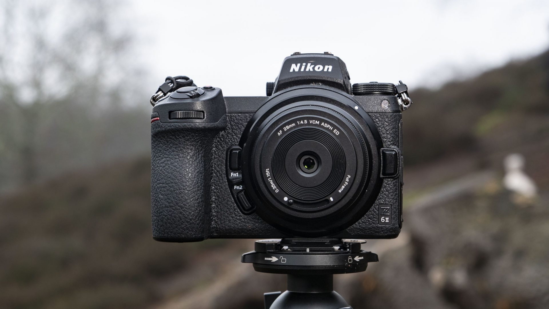 Обзор Viltrox AF 28mm f/4.5: объектив с неповторимым характером картинка Объектив Viltrox AF 28mm f/4.5 с характером | DGL.RU